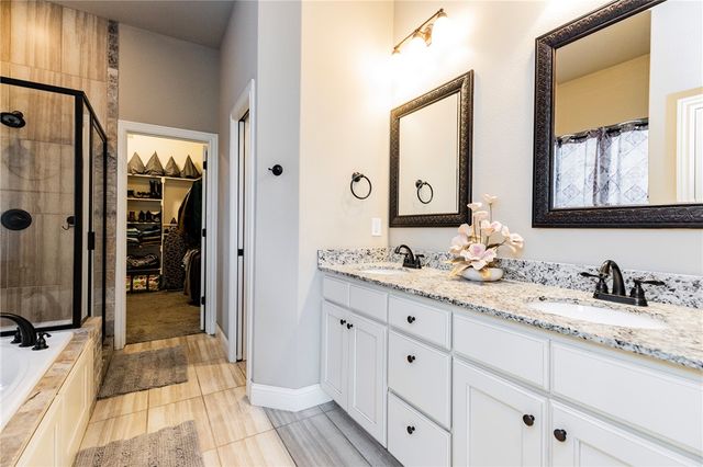 1501 Crestwood Hills Lane, Cave Springs, AR 72718