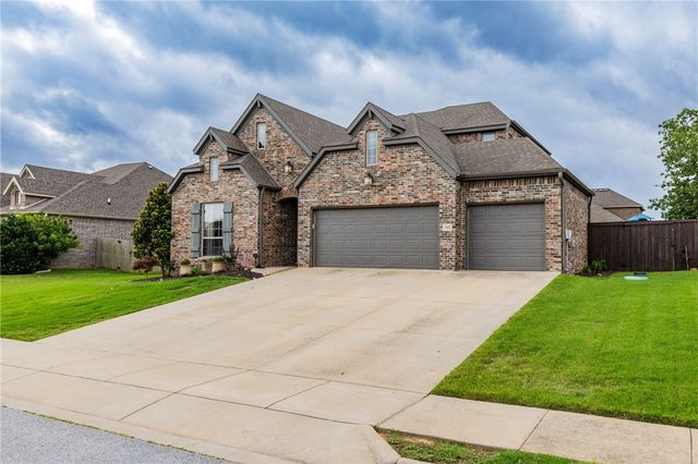 1501 Crestwood Hills Lane, Cave Springs, AR 72718