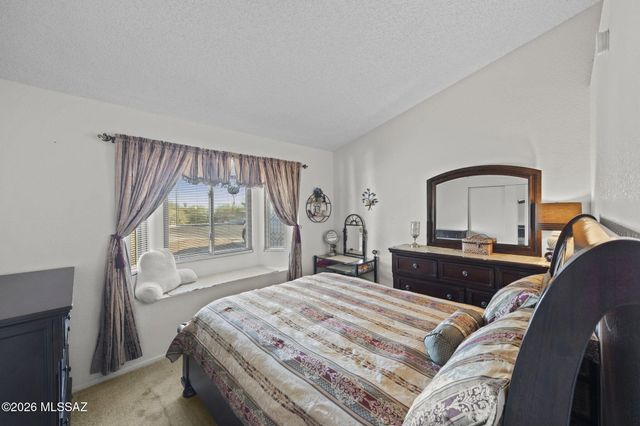 10095 E Autumnwind Place, Tucson, AZ 85730