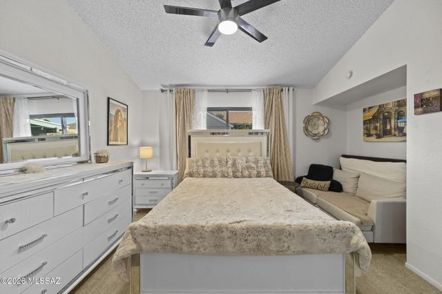 10095 E Autumnwind Place, Tucson, AZ 85730