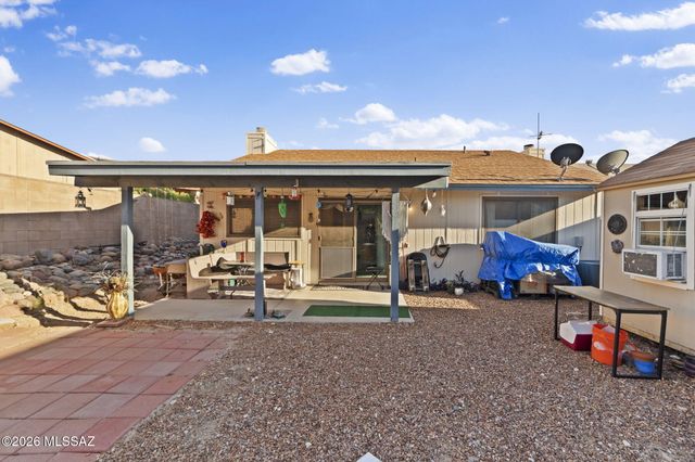 10095 E Autumnwind Place, Tucson, AZ 85730