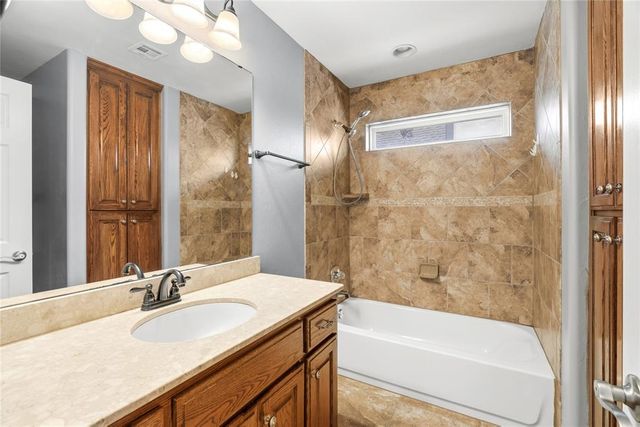 10204 SW 25th Street, Yukon, OK 73099