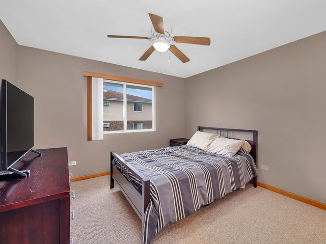 1675 Nelson Road, New Lenox, IL 60451