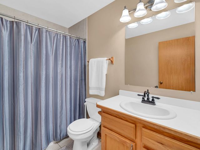 1675 Nelson Road, New Lenox, IL 60451
