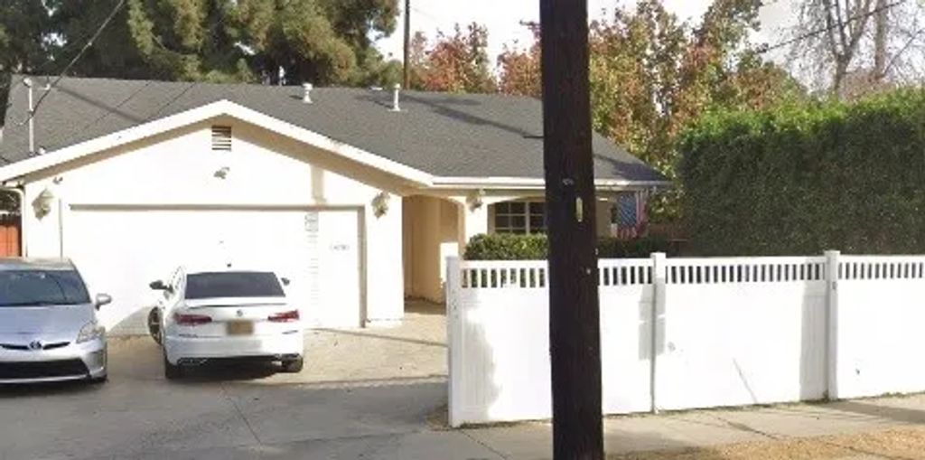 14703 Archwood Street, Van Nuys, CA 91405
