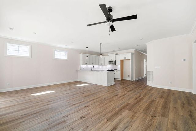 1631 Destiny Drive # 7, Hixson, TN 37343