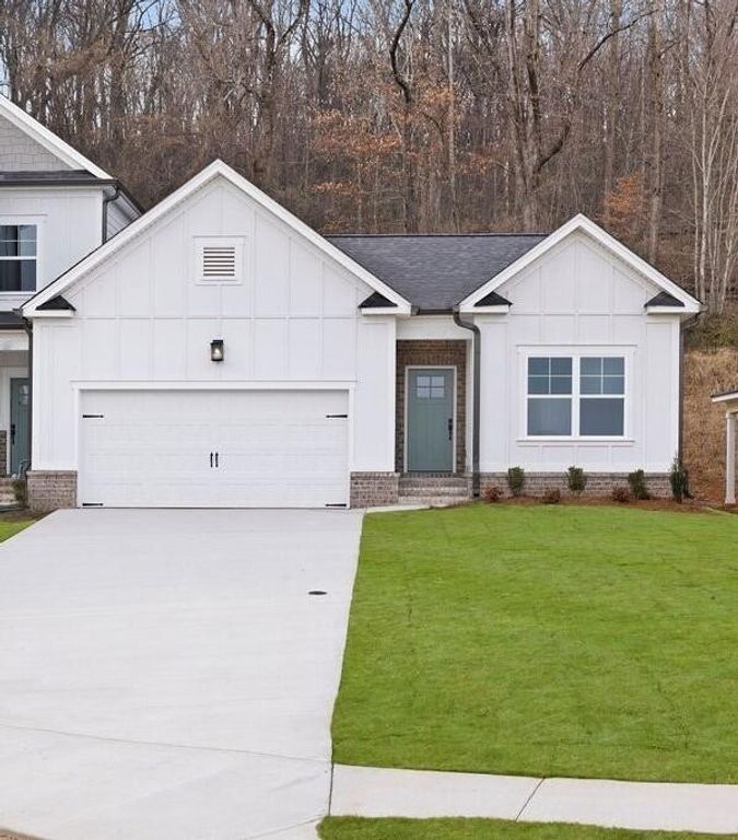 1631 Destiny Drive # 7, Hixson, TN 37343