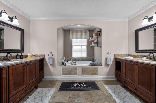 4950 SW 114TH STREET ROAD, Ocala, FL 34476