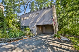 111 Coburn Ave # 16, Nashua, NH 03063