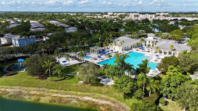 3121 SE 2nd Dr, Homestead, FL 33033