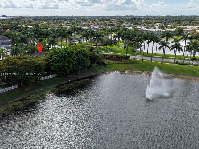 3121 SE 2nd Dr, Homestead, FL 33033