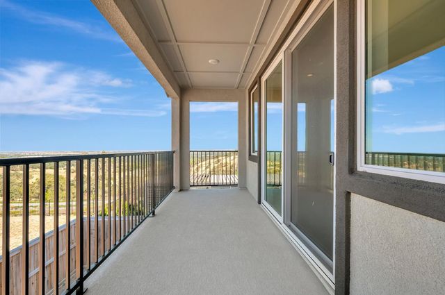 916 Caprock Ln, Bickford Ranch, CA 95648