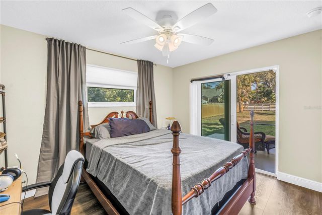 8261 28TH AVENUE N, St Petersburg, FL 33710