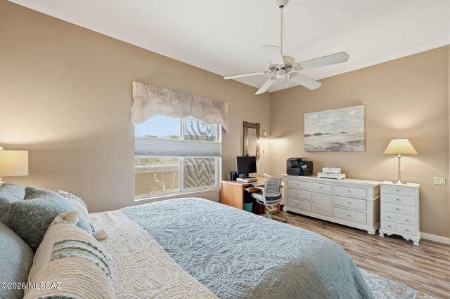 1940 W Demetrie Loop, Green Valley, AZ 85622