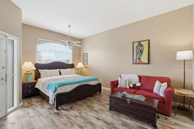 1940 W Demetrie Loop, Green Valley, AZ 85622