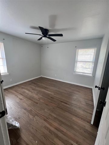 665 Cedarcliff Drive, Dallas, TX 75217