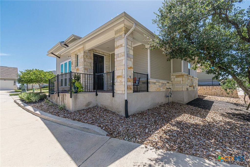 108 Mulligan Drive 103, San Marcos, TX 78666