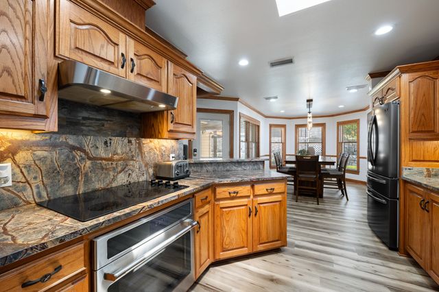 3605 Highpoint Drive, Rockwall, TX 75087