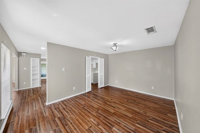 6026 White Rose Trail, Dallas, TX 75248