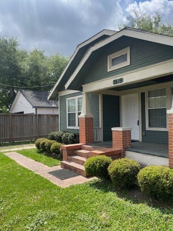 3815 Baden Street, Houston, TX 77009