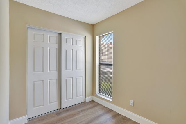 5314 NE 6TH Avenue F20, Oakland Park, FL 33334