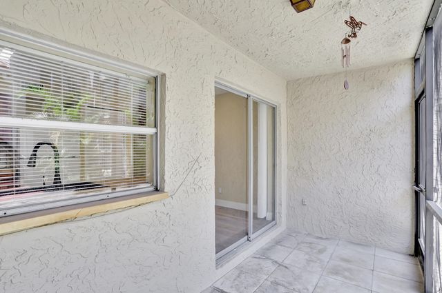 5314 NE 6TH Avenue F20, Oakland Park, FL 33334