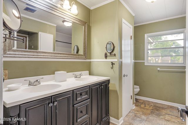 223 S Fieldspan Road, Scott, LA 70583