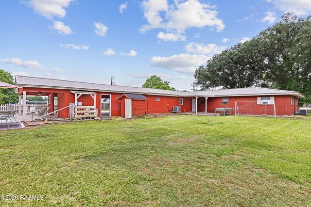 223 S Fieldspan Road, Scott, LA 70583