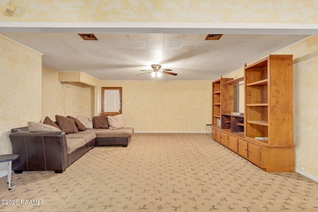 223 S Fieldspan Road, Scott, LA 70583