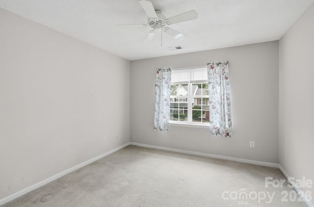 636 Emerald Cove Drive, Charlotte, NC 28262