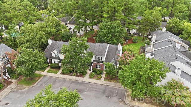 636 Emerald Cove Drive, Charlotte, NC 28262
