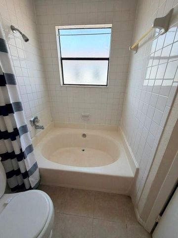 7901 Cambridge Street 123, Houston, TX 77054