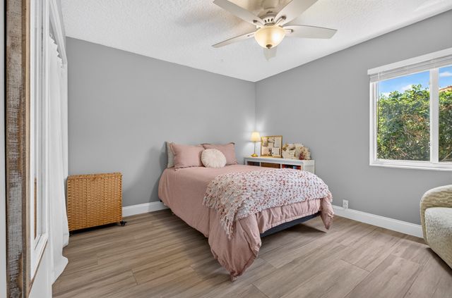 13708 Folkestone Circle, Wellington, FL 33414