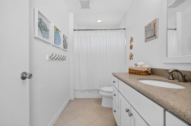 13708 Folkestone Circle, Wellington, FL 33414