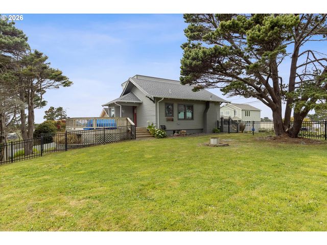 1610 Ne 13TH St, Lincoln City, OR 97367