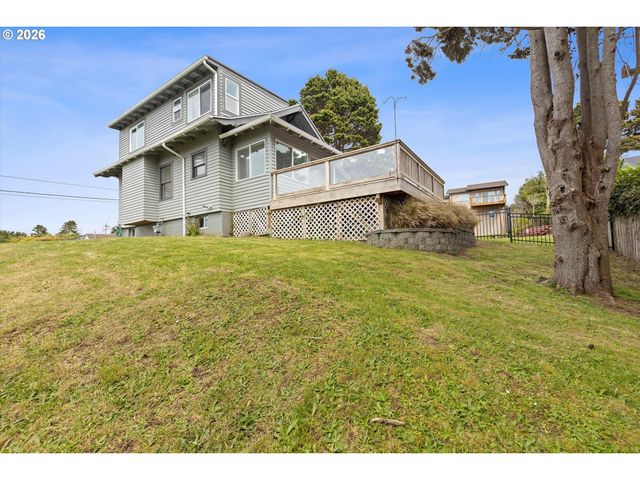 1610 Ne 13TH St, Lincoln City, OR 97367