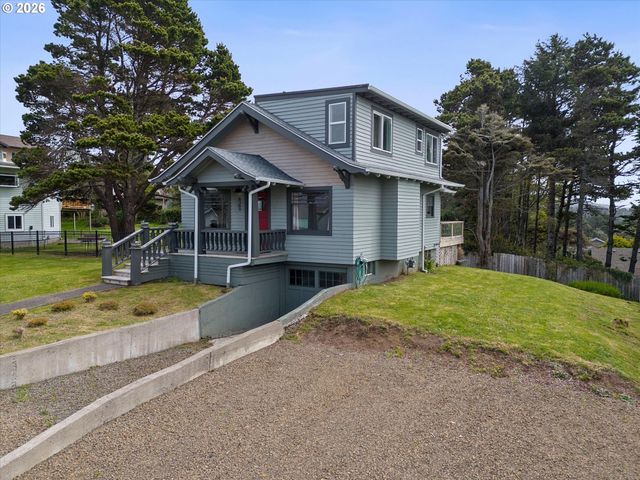 1610 Ne 13TH St, Lincoln City, OR 97367