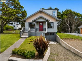 1610 Ne 13TH St, Lincoln City, OR 97367