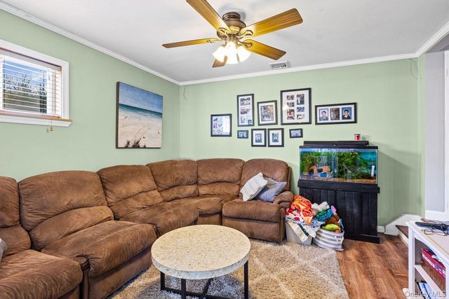 1 Autumn Drive, Hauppauge, NY 11788