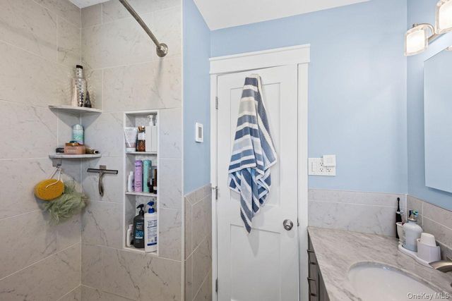 1 Autumn Drive, Hauppauge, NY 11788