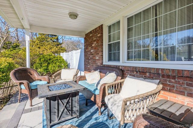 1 Autumn Drive, Hauppauge, NY 11788