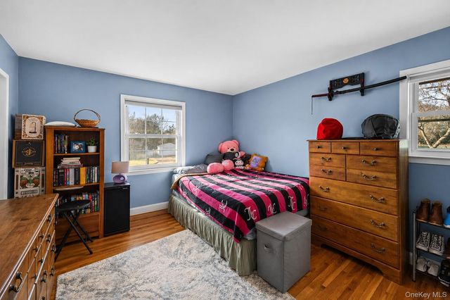 1 Autumn Drive, Hauppauge, NY 11788