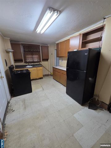 254 Glenwood Avenue, East Orange, NJ 07017