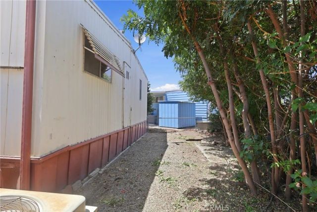 9391 California Ave 81, Riverside, CA 92503