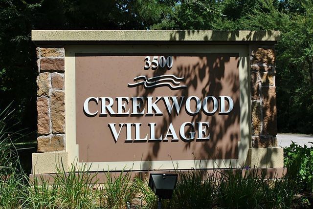 3500 Tangle Brush Drive 13, The Woodlands, TX 77381