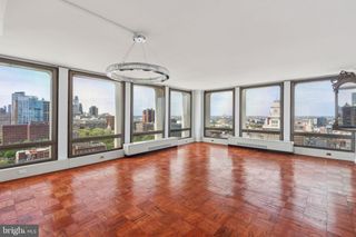 200 LOCUST STREET 24BN, Philadelphia, PA 19106
