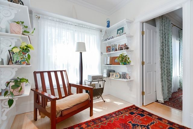 3 Forest St 3, Newton, MA 02461