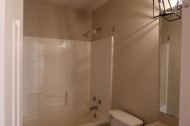 2127 RICHMOND DRIVE, Wichita Falls, TX 76309