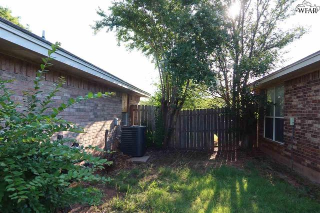 2127 RICHMOND DRIVE, Wichita Falls, TX 76309