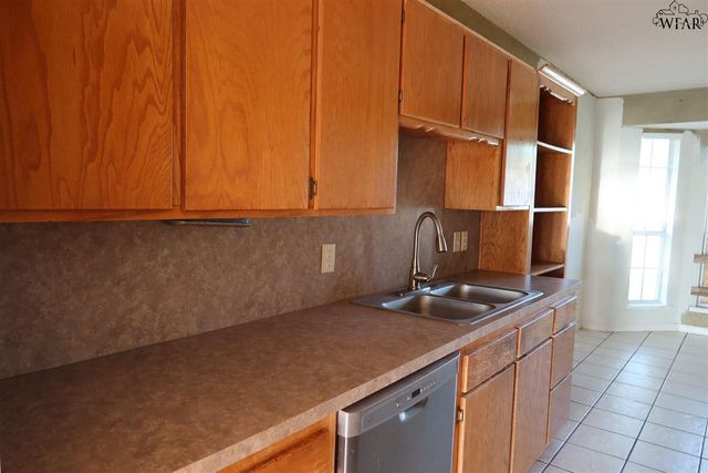 2127 RICHMOND DRIVE, Wichita Falls, TX 76309